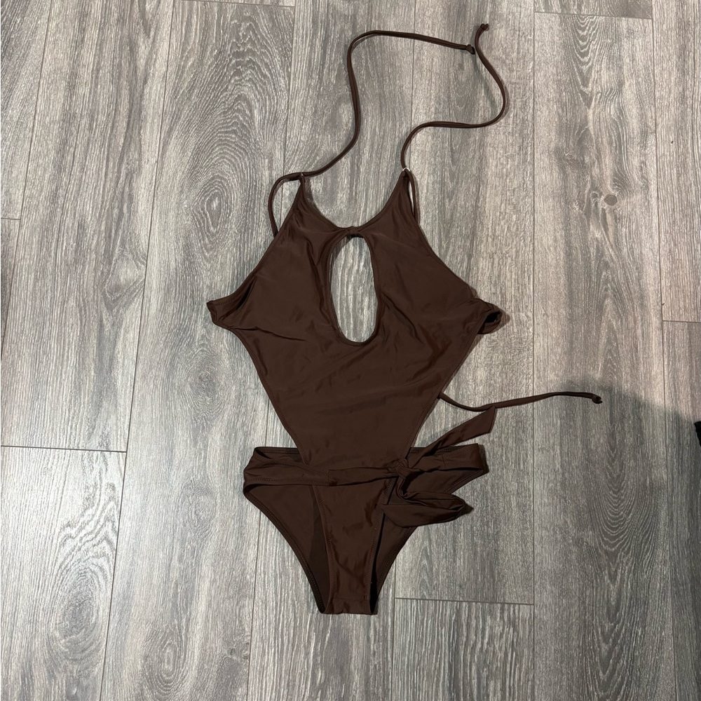 Elegant Brown Women's One-Piece Swimsuit